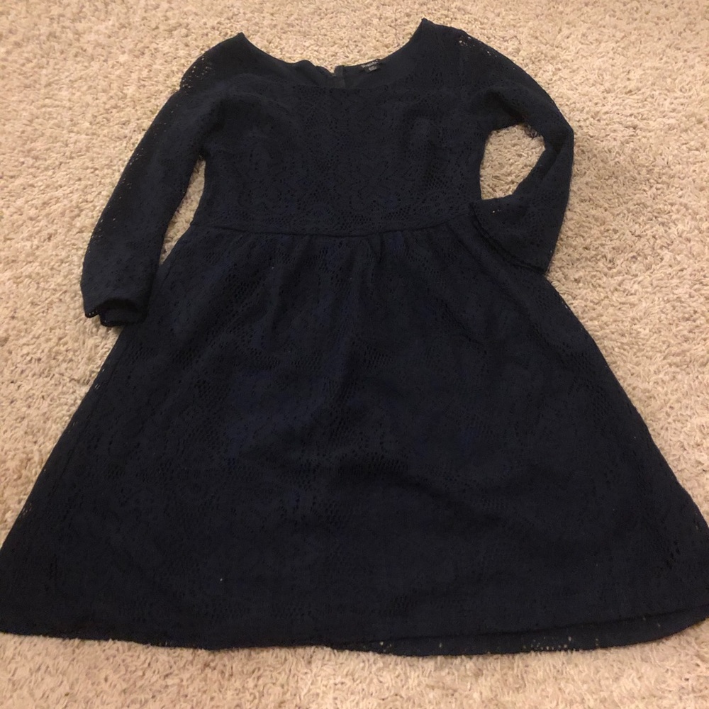 Blue long sleeve lace dress